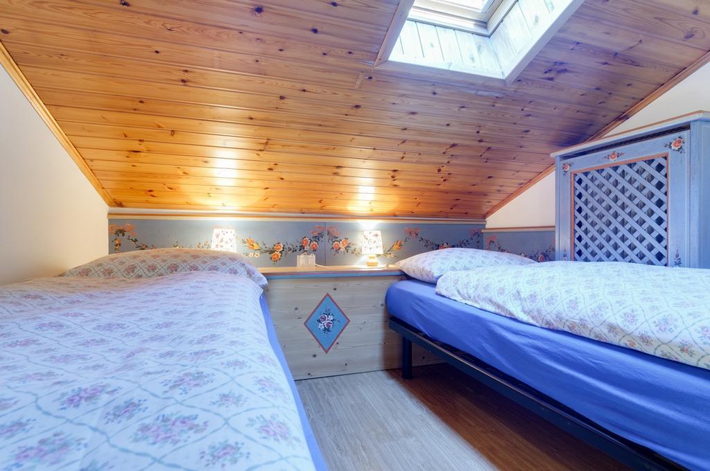 Appartamenti Cesa Maria Mountain Hospitality カナツェーイ エクステリア 写真
